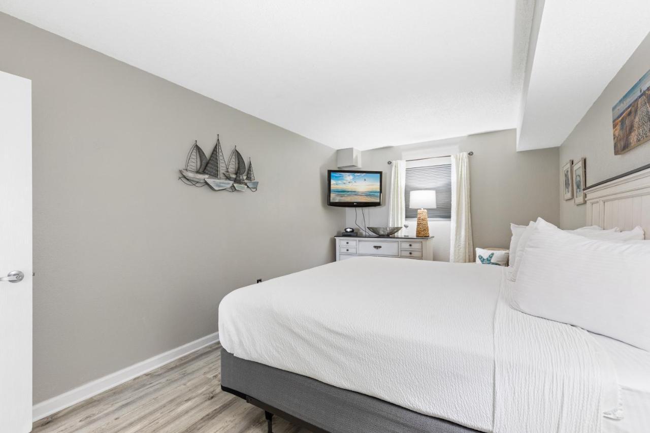 Bay Watch 1635 Hotel Myrtle Beach Esterno foto